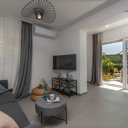 Apartments Flora Трогир Экстерьер фото